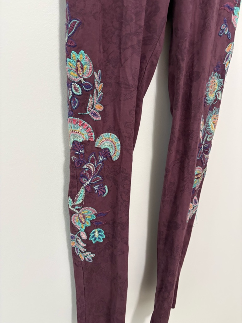 Sundance Indie Hippe Boho Fairycore Cotton Blend Floral Embroidered Leggings - Picture 2 of 7